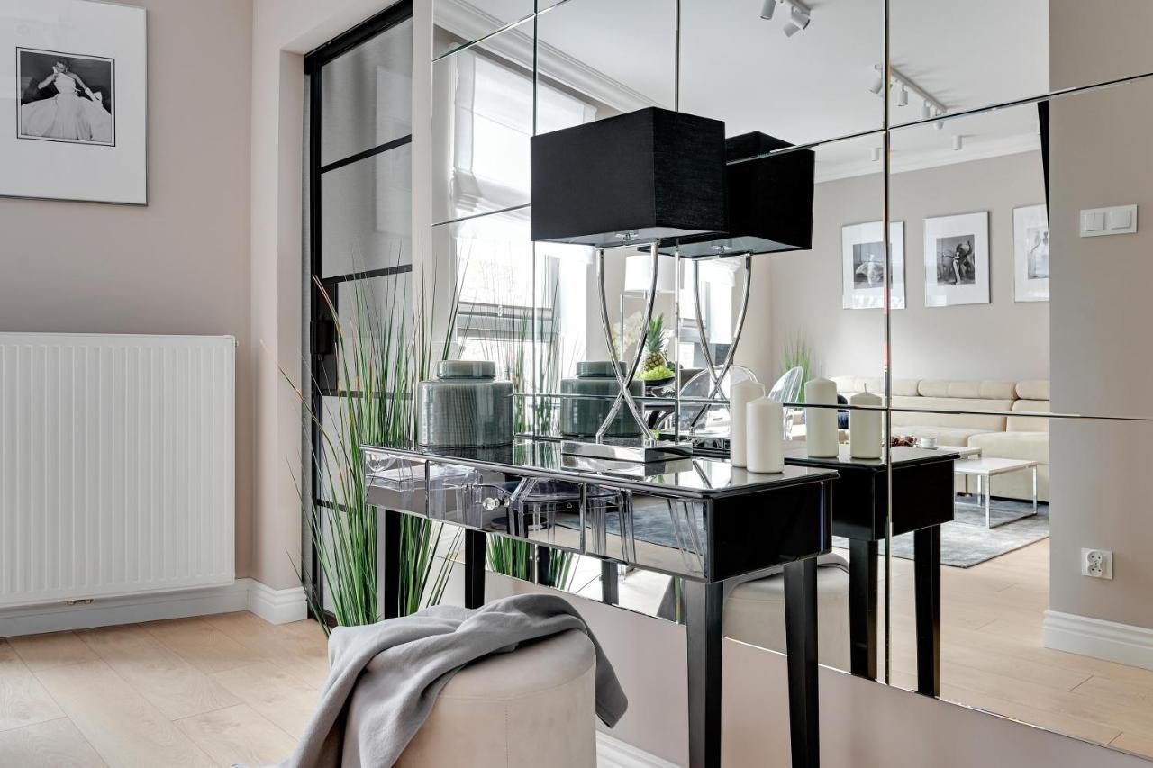 Apartment Old Town - Oldnova By Welcome *